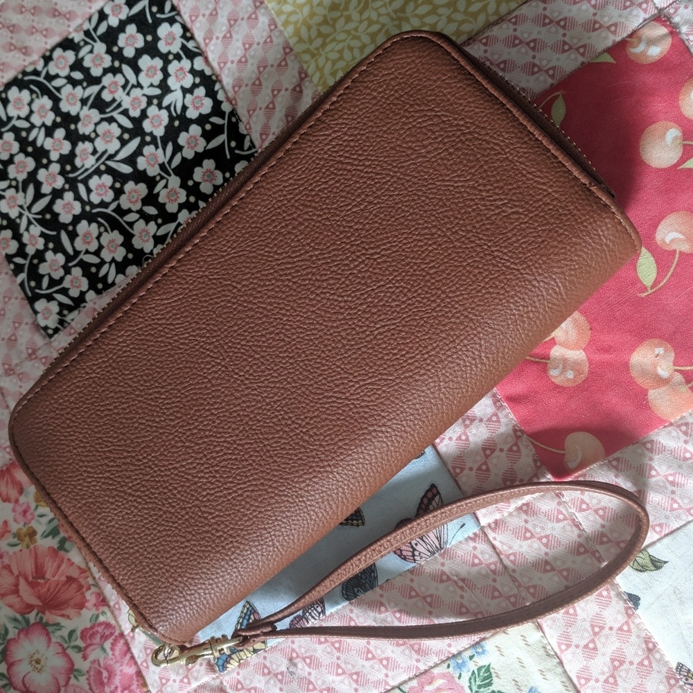 Double sided wallet/clutch